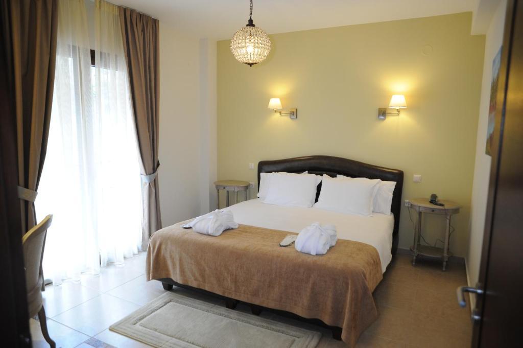 Agapi Luxury Hotel กาโต ลูตรากี ห้อง รูปภาพ