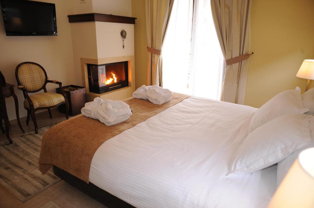 Agapi Luxury Hotel กาโต ลูตรากี ห้อง รูปภาพ