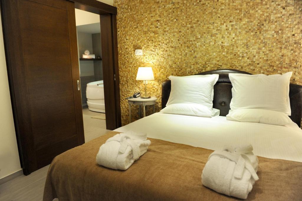 Agapi Luxury Hotel กาโต ลูตรากี ห้อง รูปภาพ